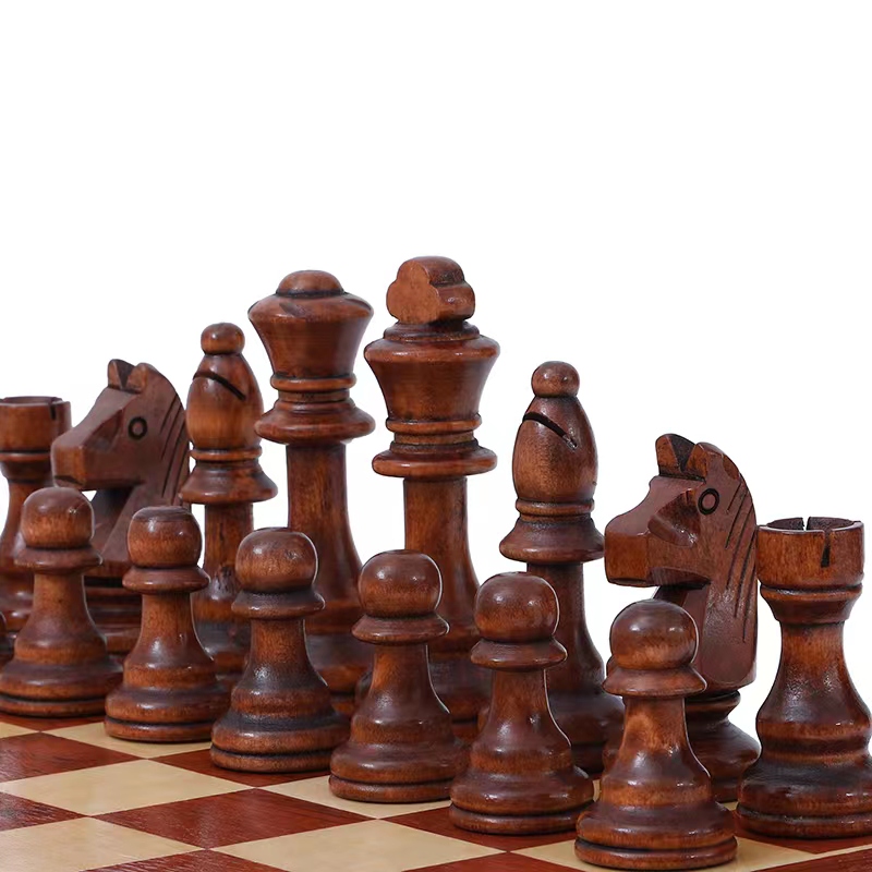 32 sztuki Drewniane szachy Kró – Board Game Queen recenzja i cena