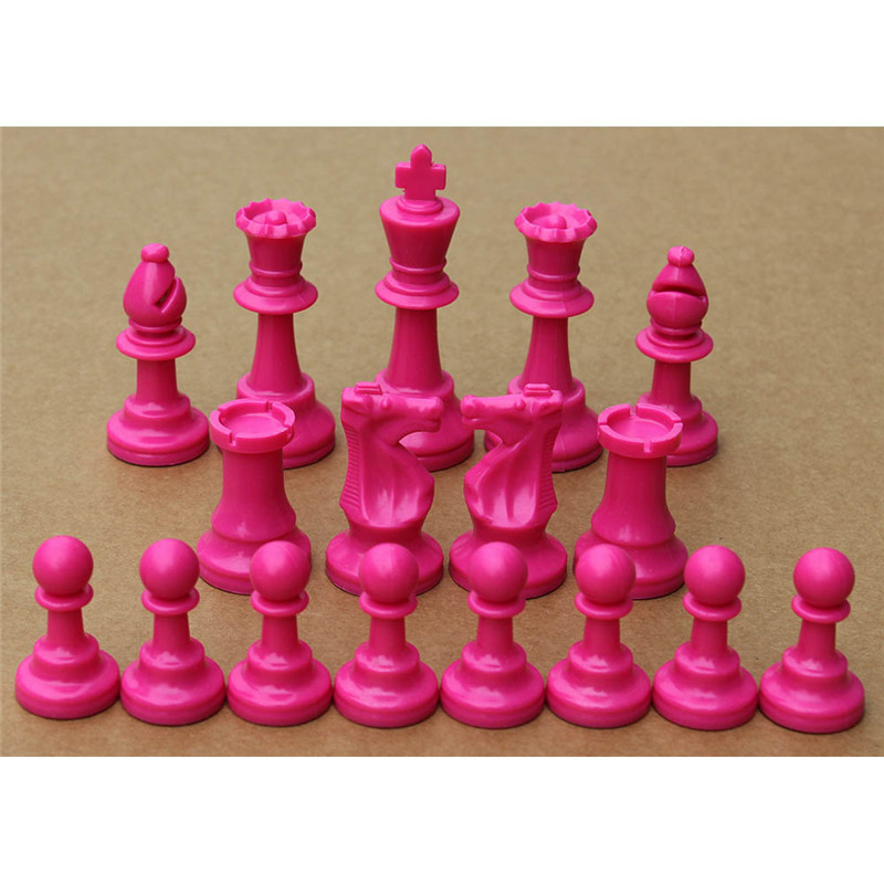 Kolorowe plastikowe szachy 17  – Board Game Queen recenzja i cena